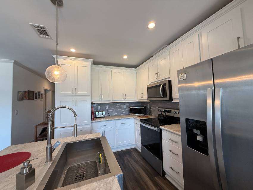 3523 Campari Dr a Ellenton, FL Mobile or Manufactured Home for Sale